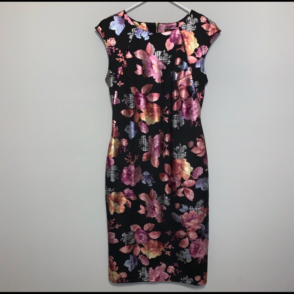Dress - Picture 3 of 5